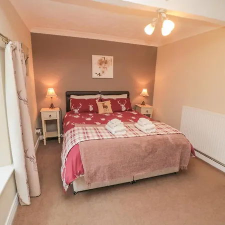 Holiday home Tidkinhow Farm *